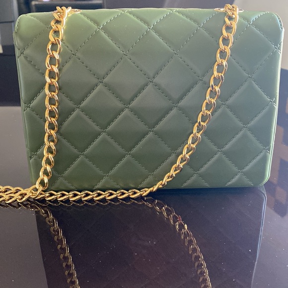 DESIGNINVERSO Milano crossbody bag. Forest Green - Picture 4 of 9